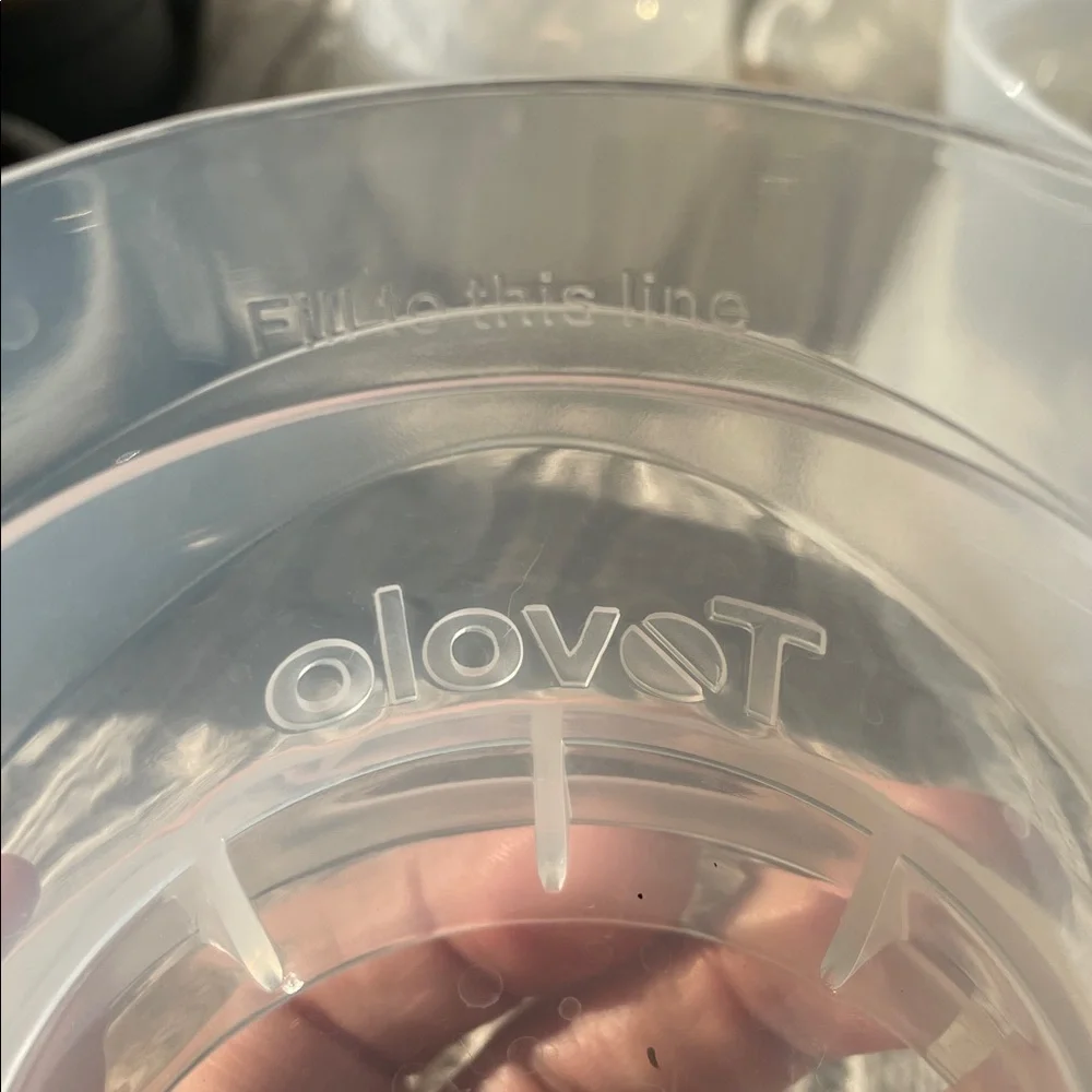 4 Tovolo Clear/Gray plastic/silicon Ice Molds create 2.5” spheres, bar cocktails